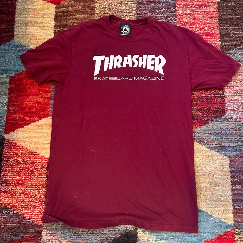 THRASHER Skate tshirt size small maroon